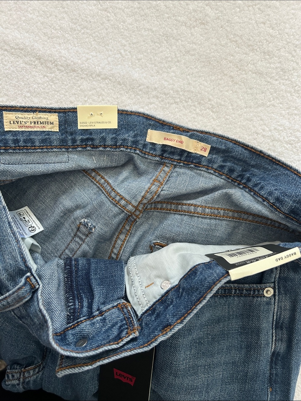 Levi's 28 x 30 Jeans Premium Baggy Dad Linen + Denim Lightweight Medium Wash NWT - Picture 13 of 15
